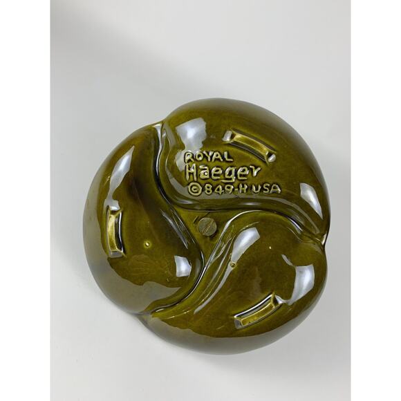 Royal Haeger Green Divided Serving Dish Handle Leaf Pattern 849-H Vintage READ - Picture 6 of 7